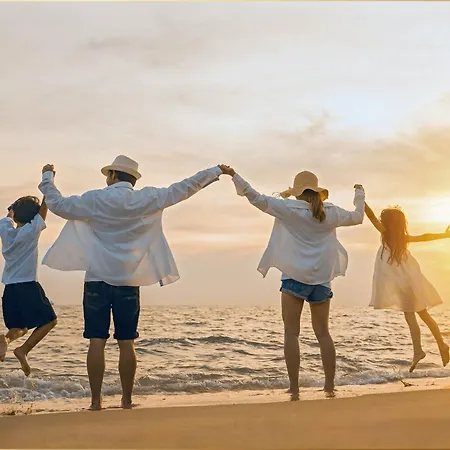 Hébergement de vacances 4 *